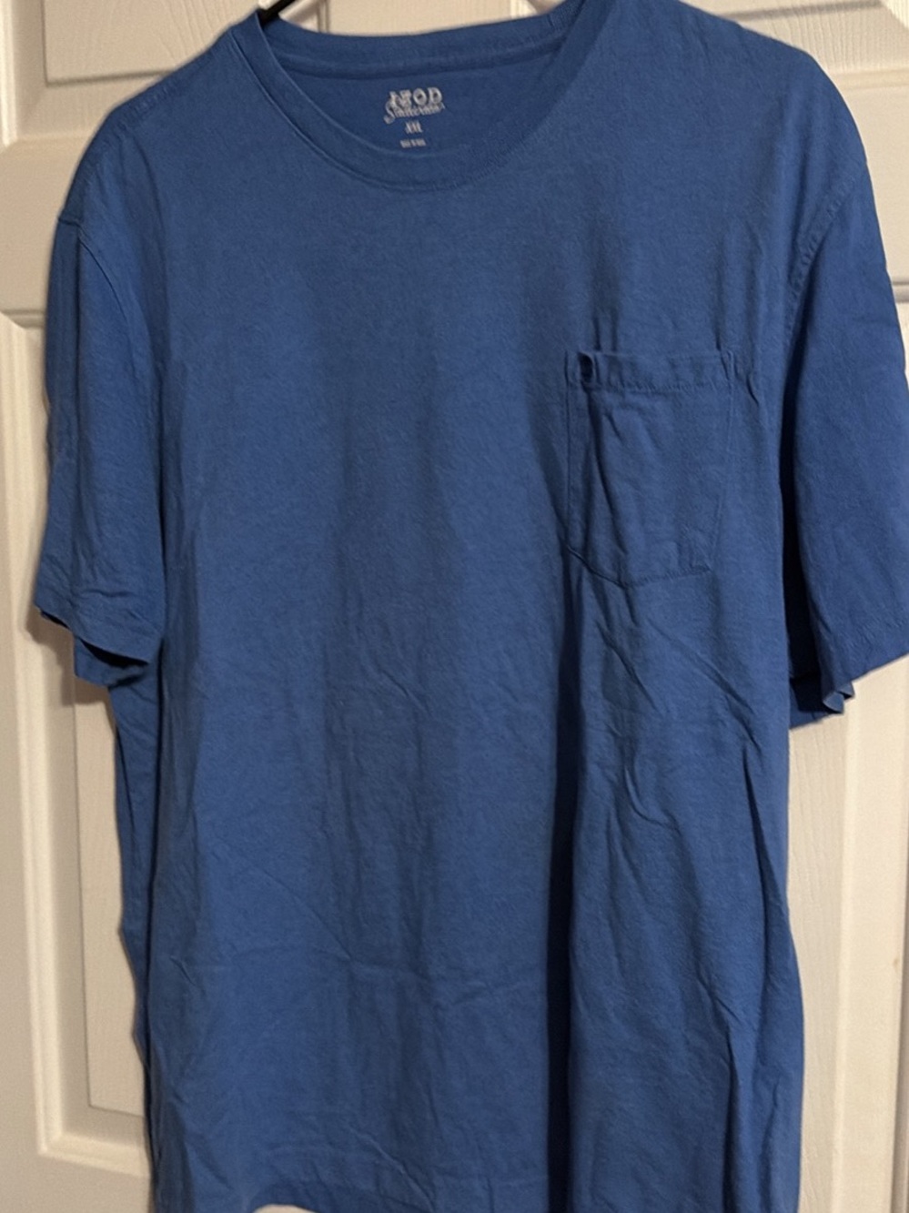 Izod Men's Short Sleeve Pocket Tee in Blue